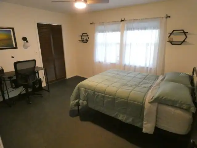 Listing Photo 14