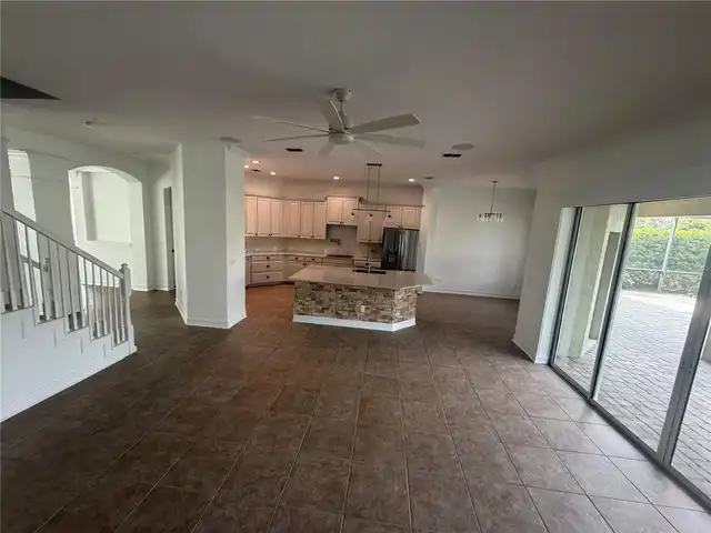 Listing Photo 32