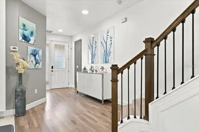 Listing Photo 8