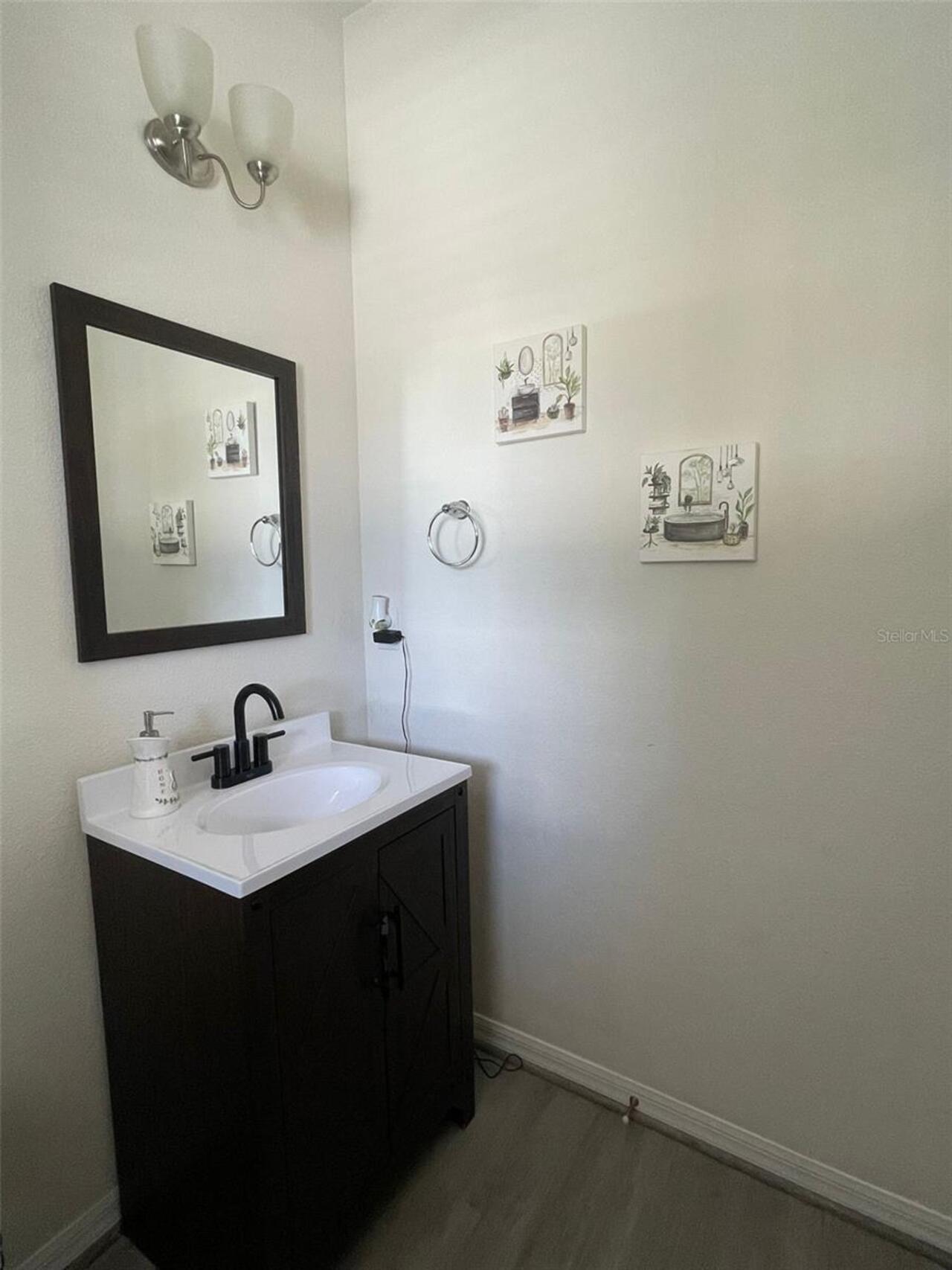 Listing Photo 14