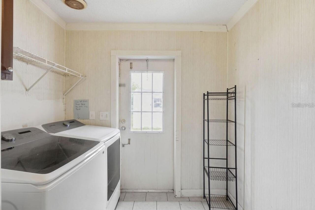 Listing Photo 11