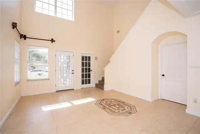 Listing Photo 14