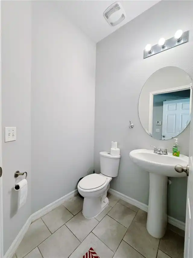 Listing Photo 12