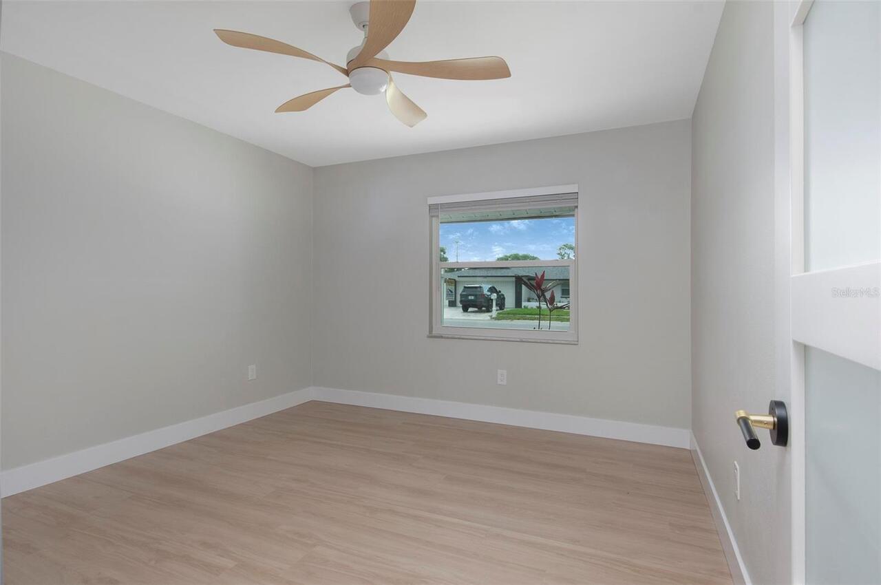 Listing Photo 33