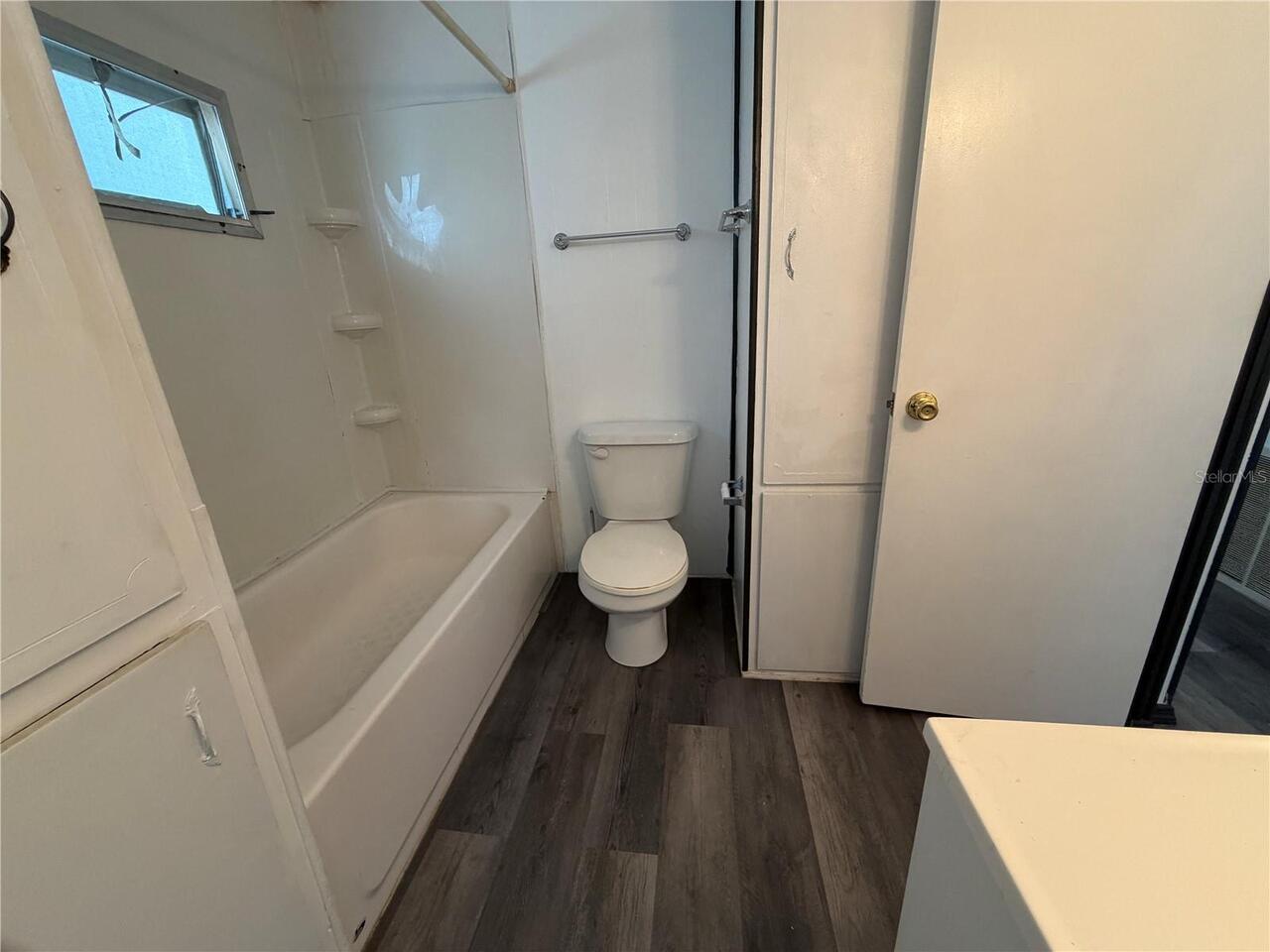 Listing Photo 25