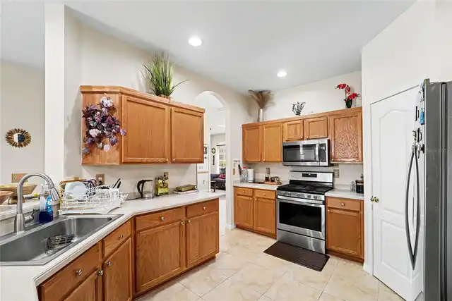 Listing Photo 6