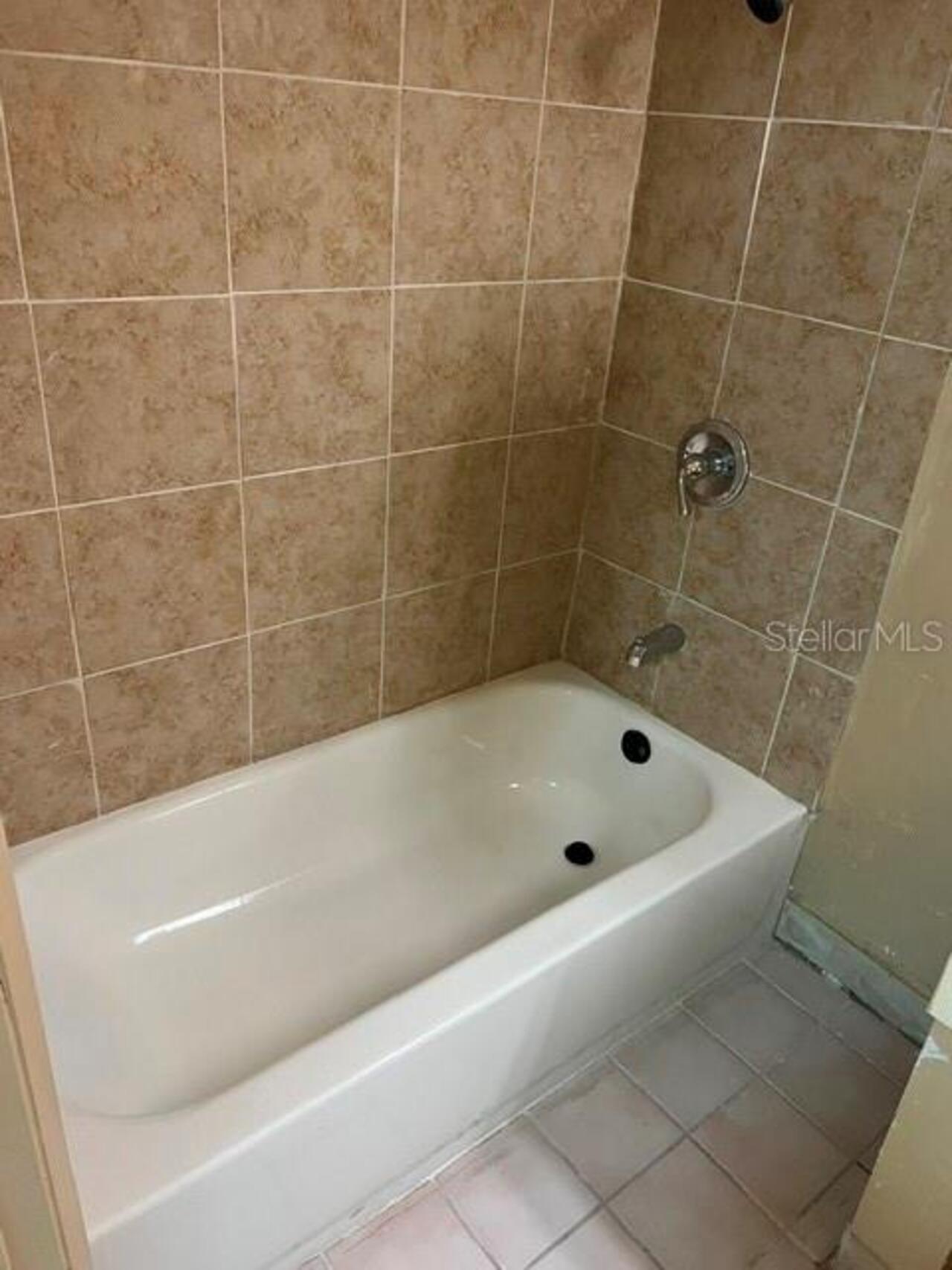Listing Photo 7