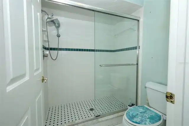 Listing Photo 13
