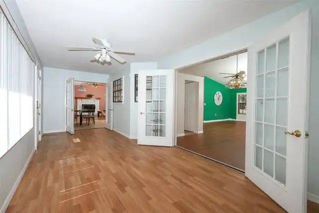 Listing Photo 21