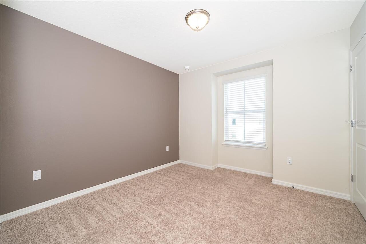 Listing Photo 33