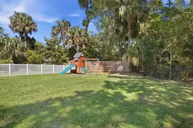 Listing Photo 34