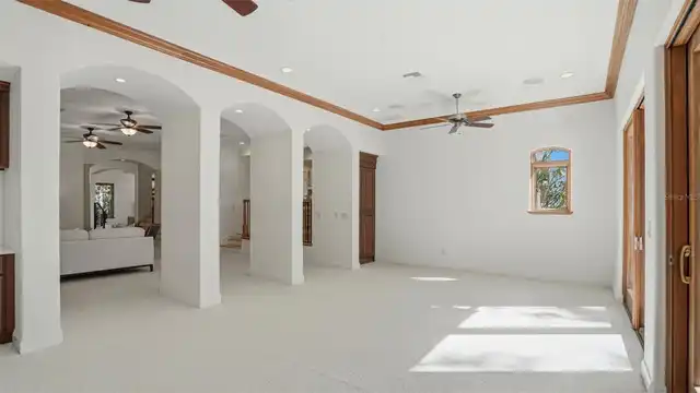 Listing Photo 36