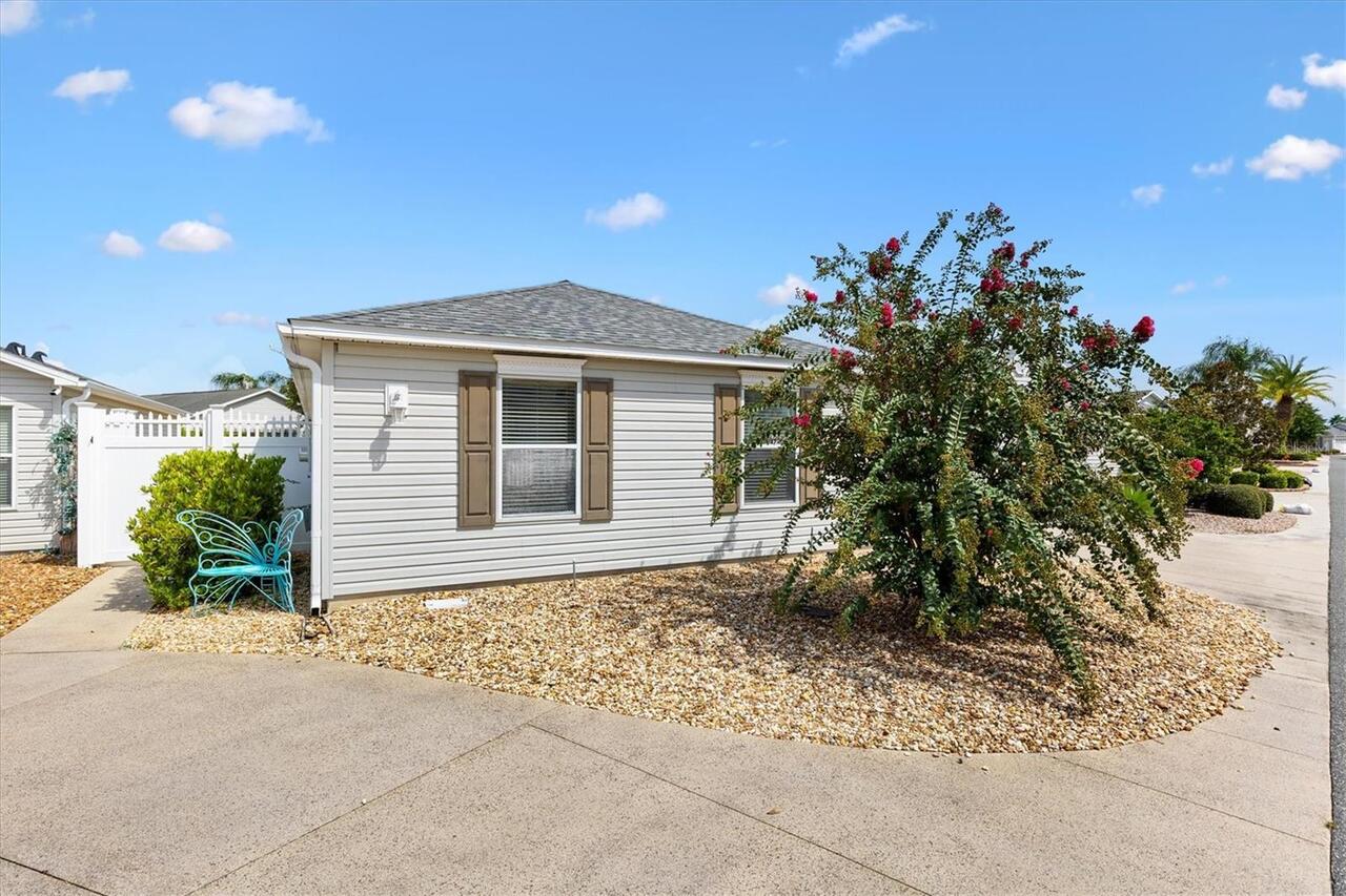 Listing Photo 29