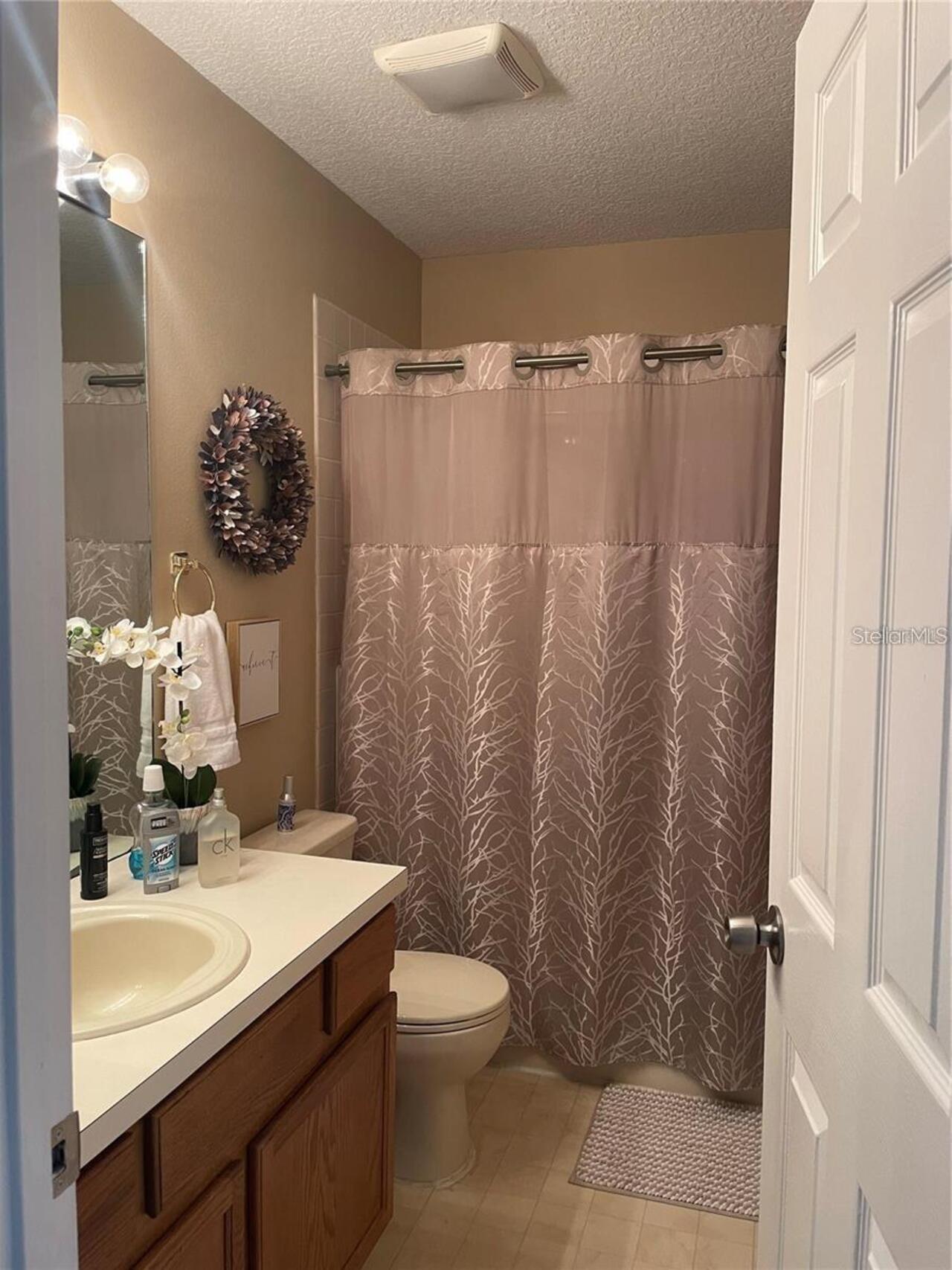 Listing Photo 18