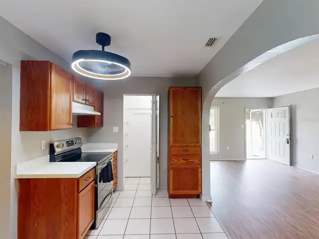 Listing Photo 32