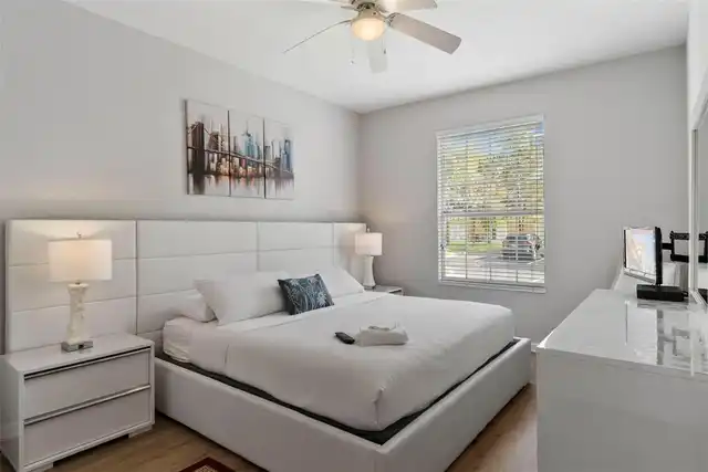 Listing Photo 25