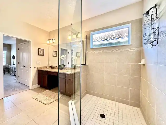 Listing Photo 33