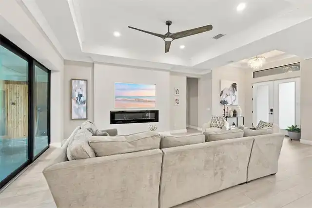 Listing Photo 15
