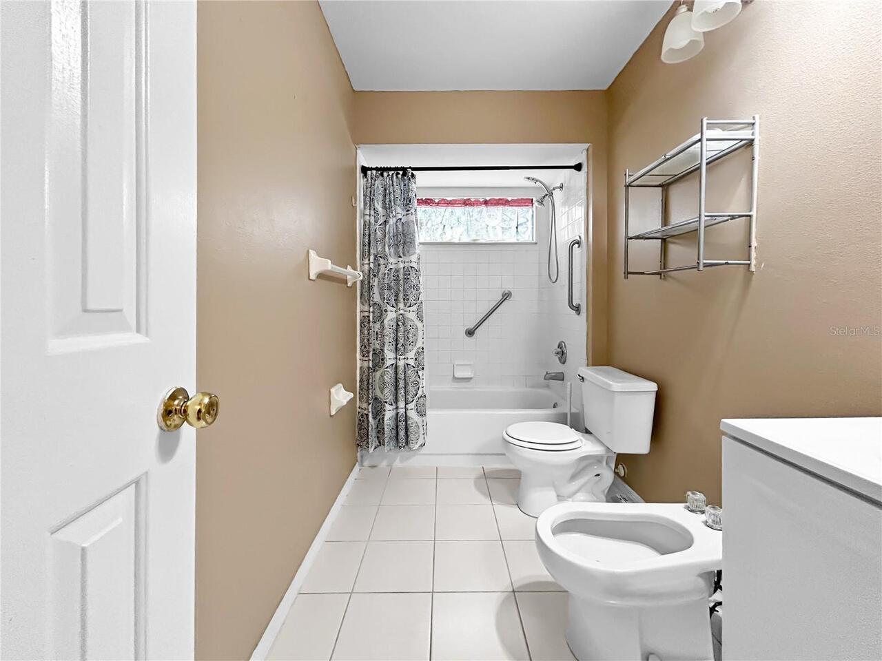Listing Photo 25