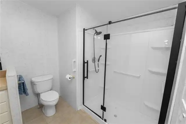 Listing Photo 25