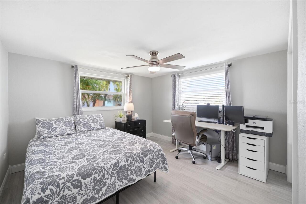 Listing Photo 32