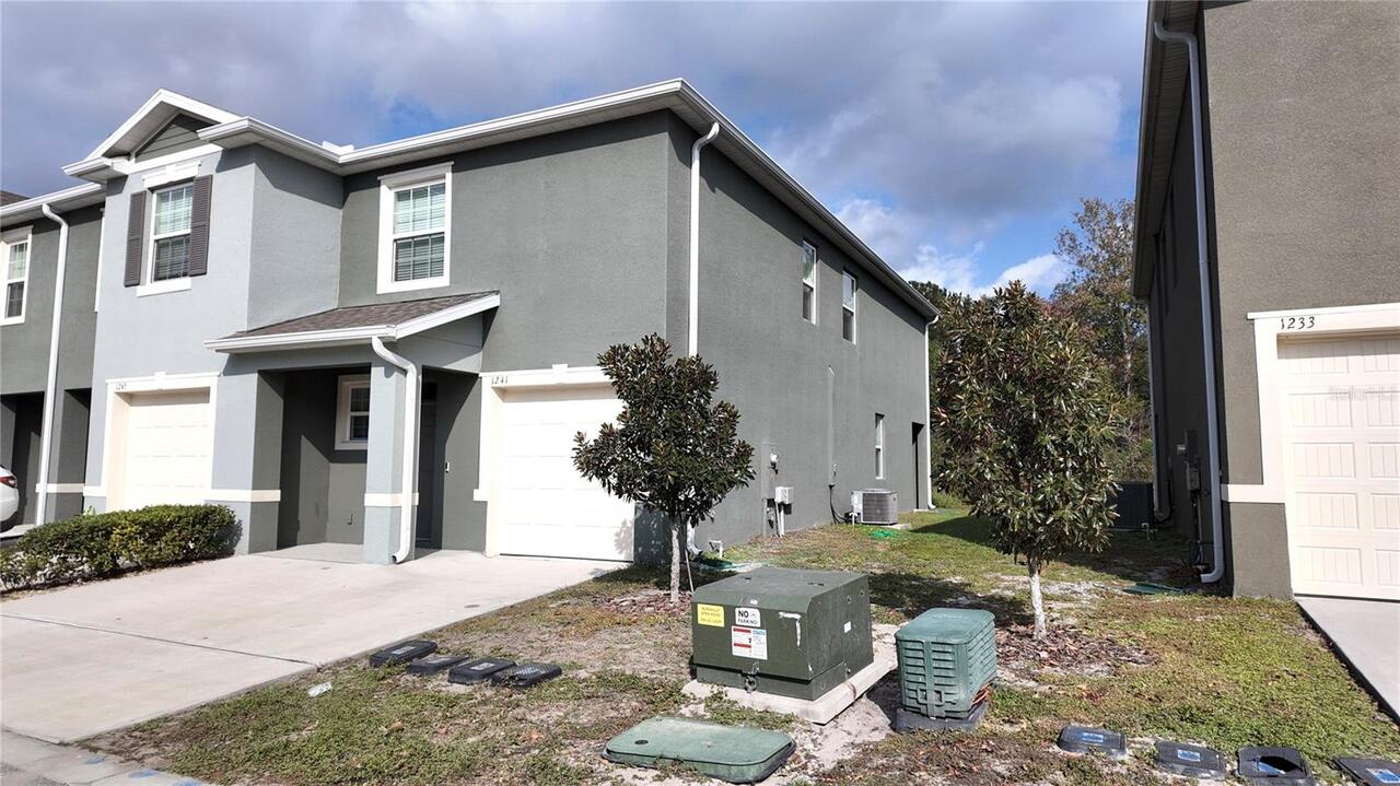 Davenport Real Estate