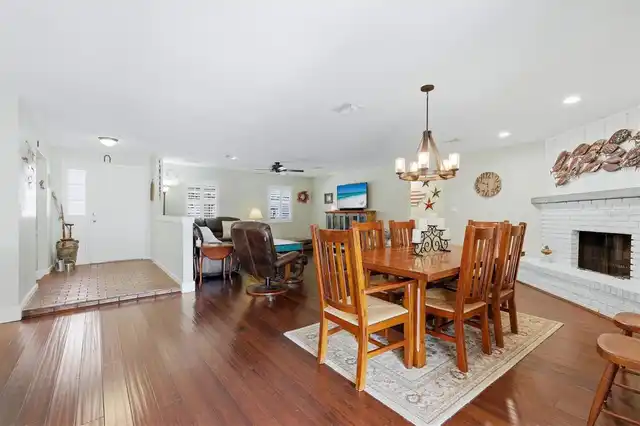 Listing Photo 6