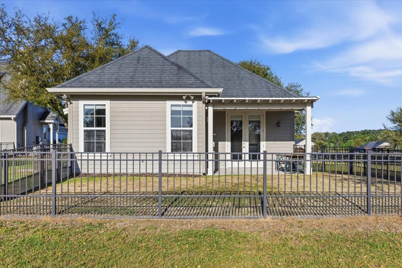 Listing Photo 5
