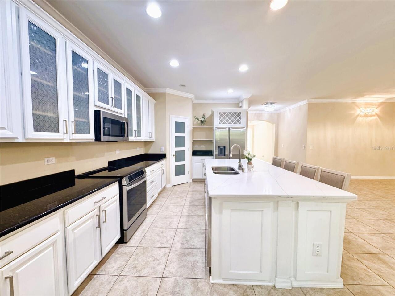 Listing Photo 16