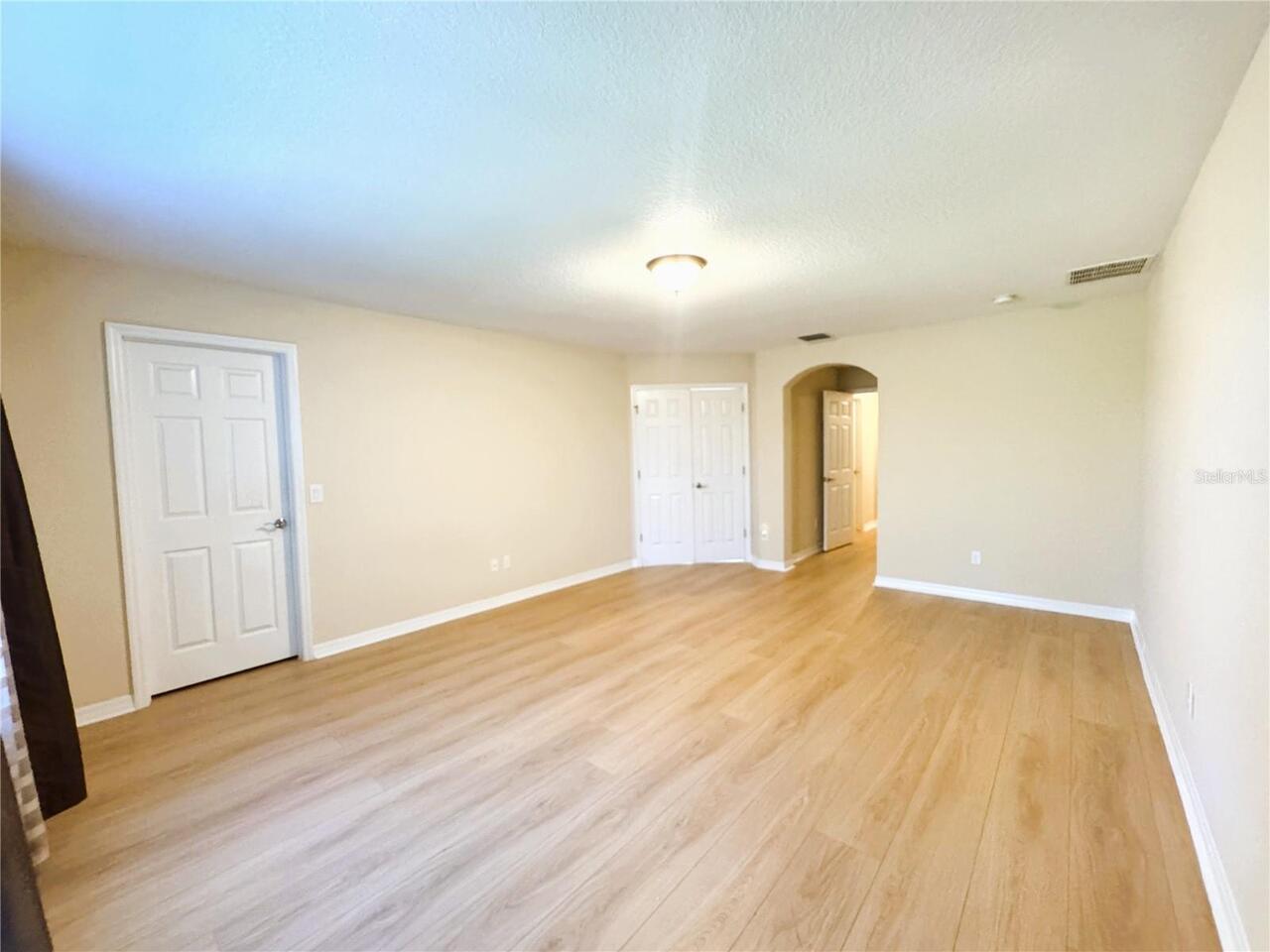 Listing Photo 33