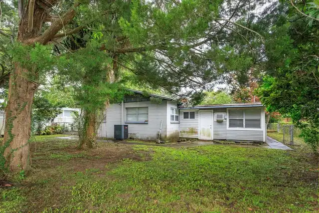 Listing Photo 7