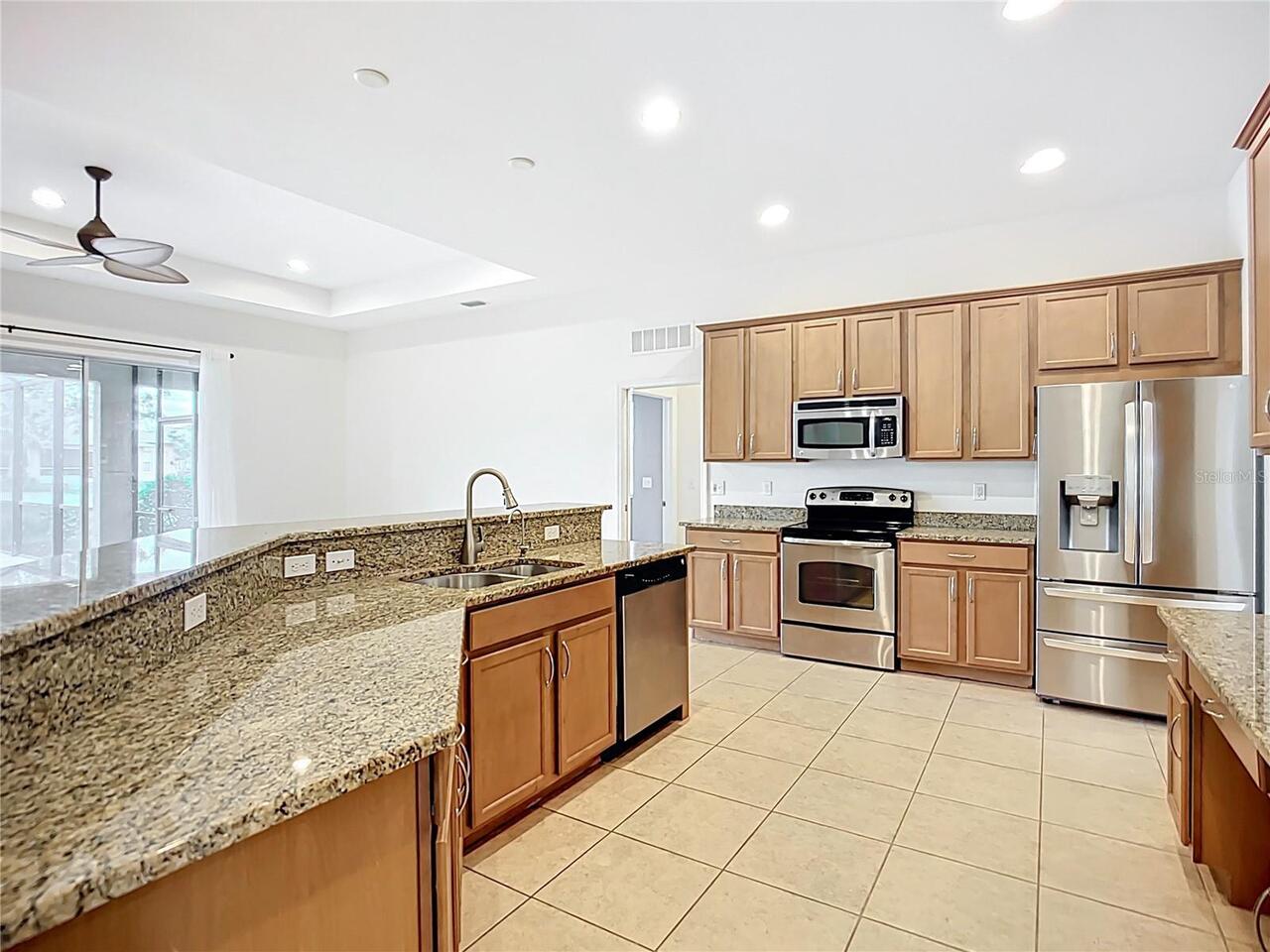 Listing Photo 11