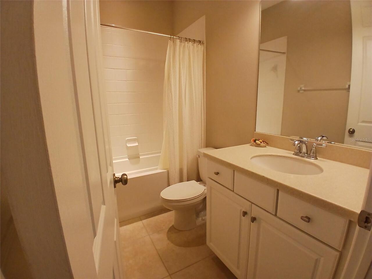 Listing Photo 9