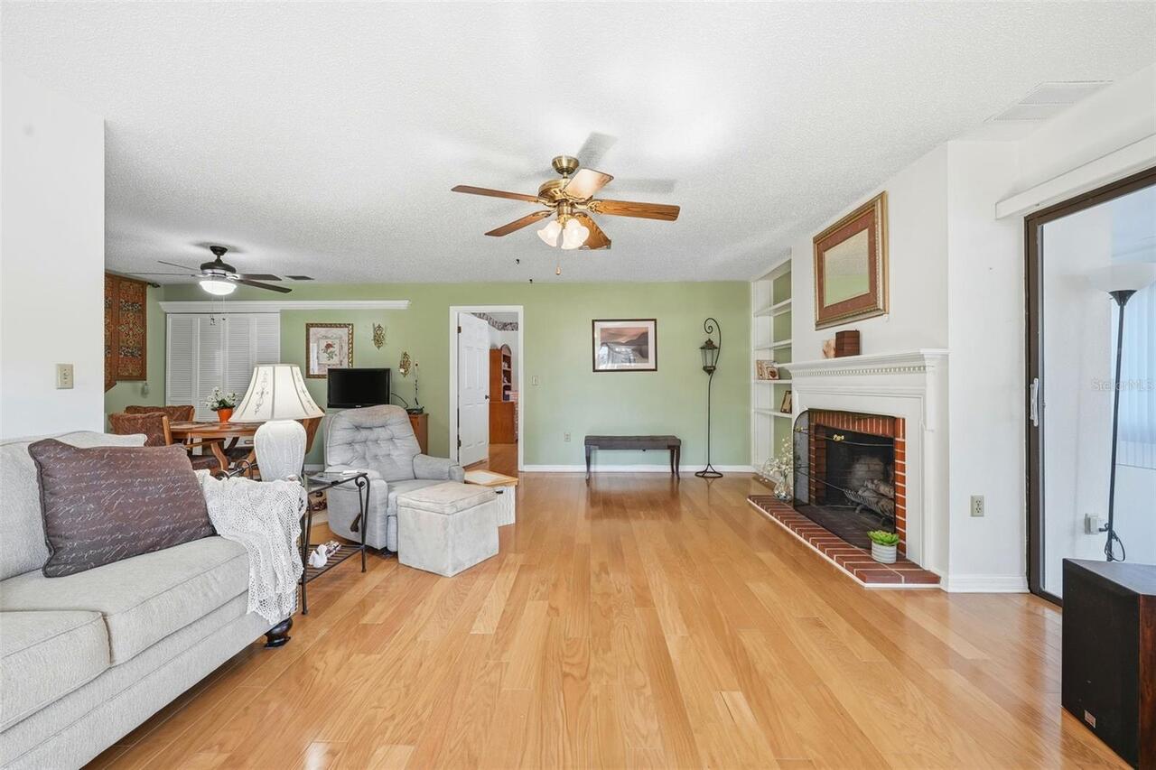 Listing Photo 15