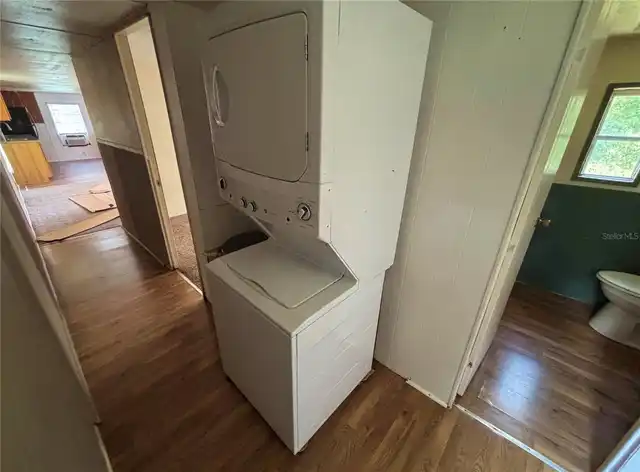 Listing Photo 11