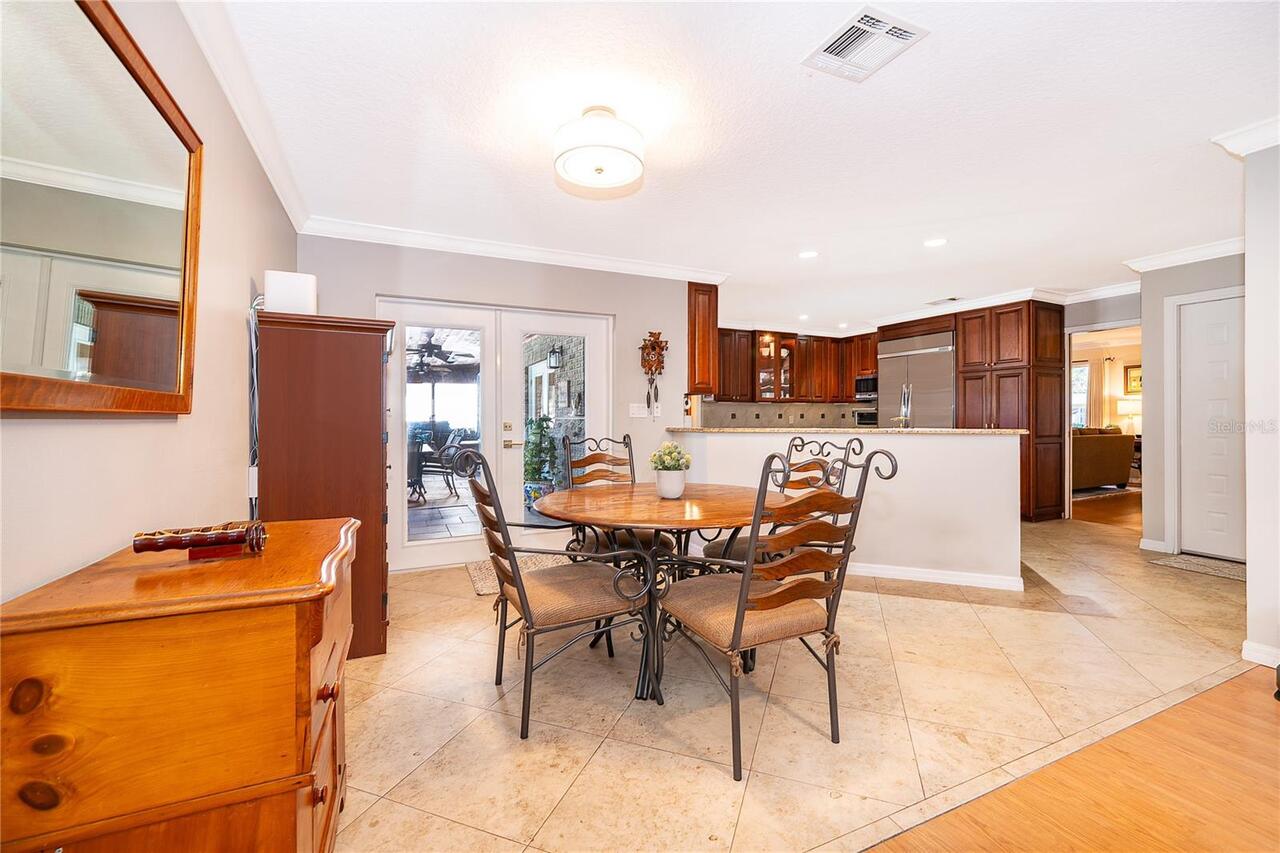 Listing Photo 16