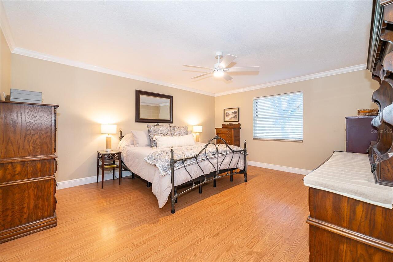 Listing Photo 23