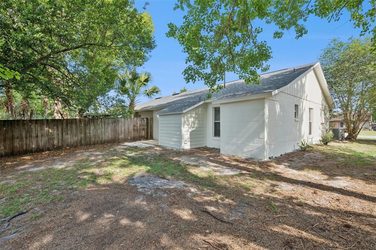 Listing Photo 16