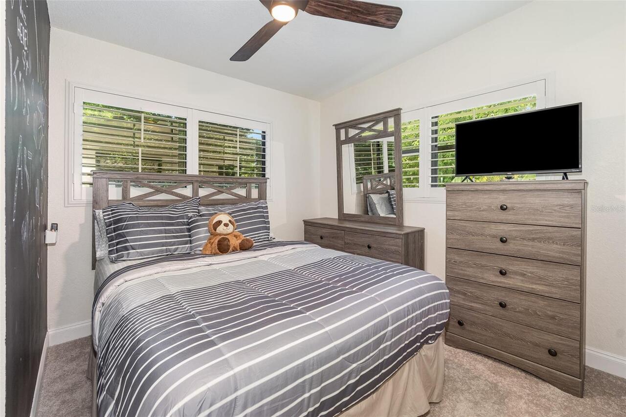 Listing Photo 18