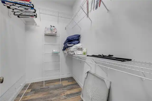 Listing Photo 35