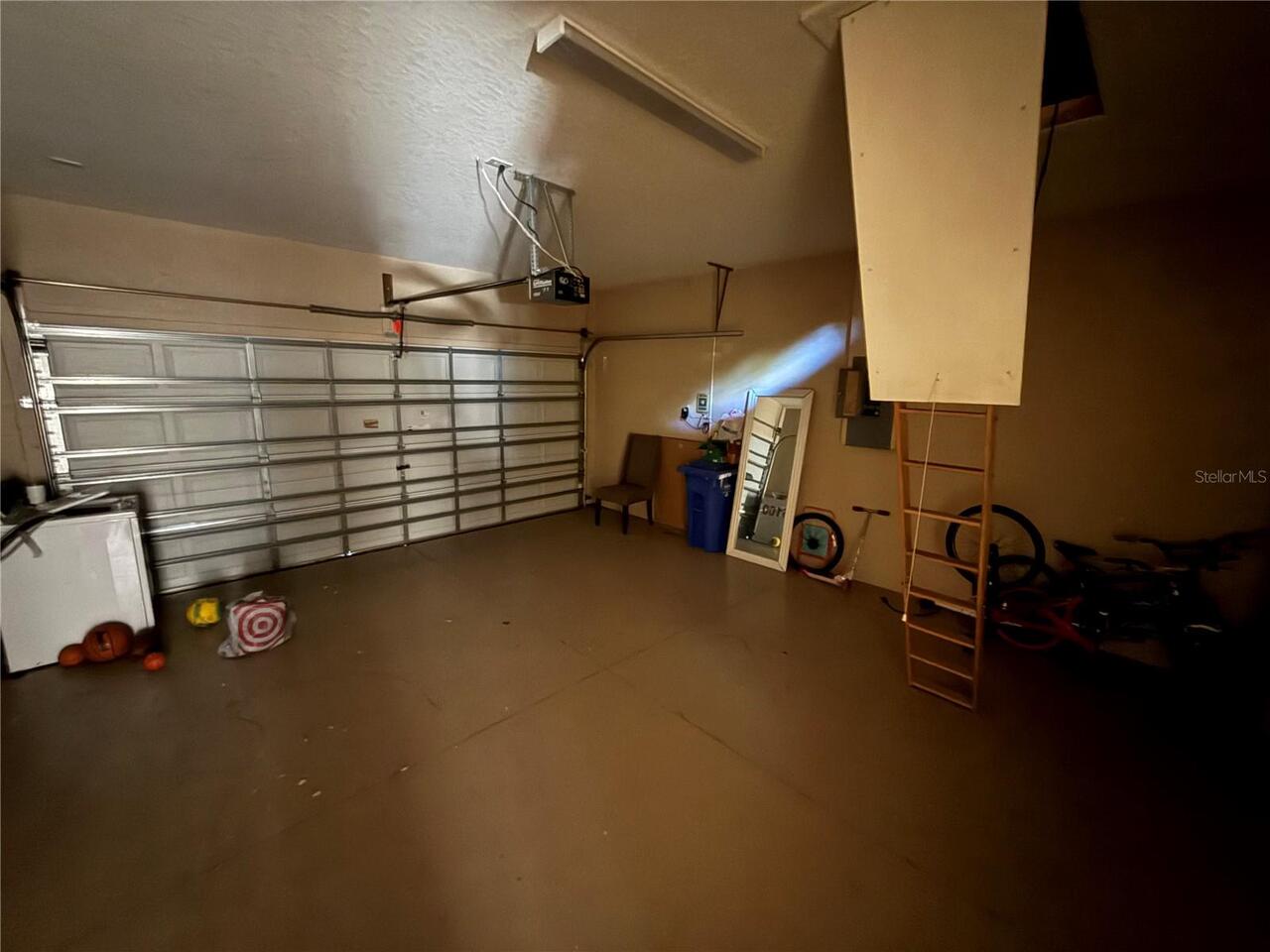 Listing Photo 18