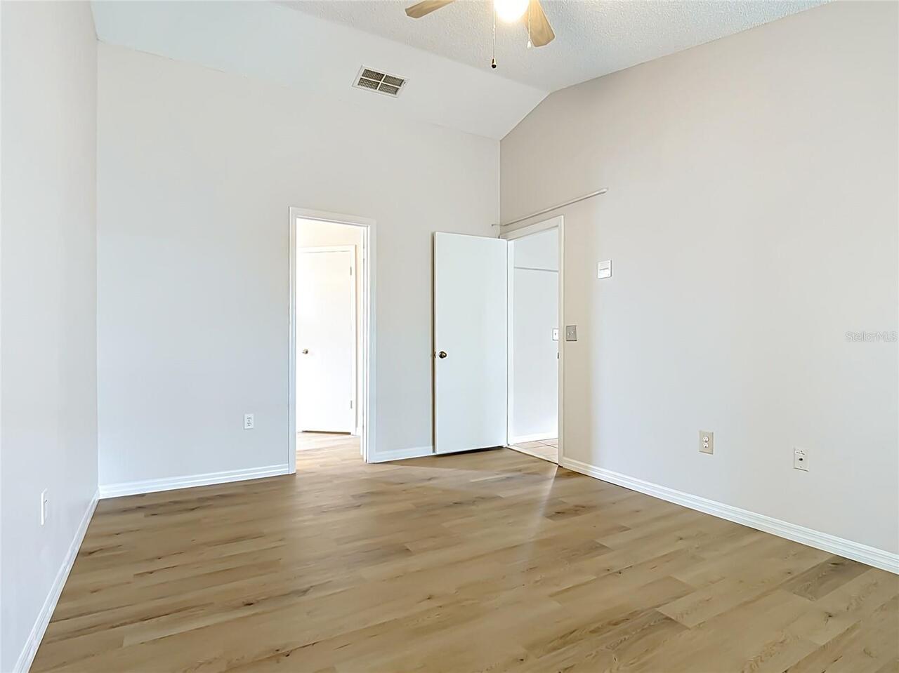 Listing Photo 26
