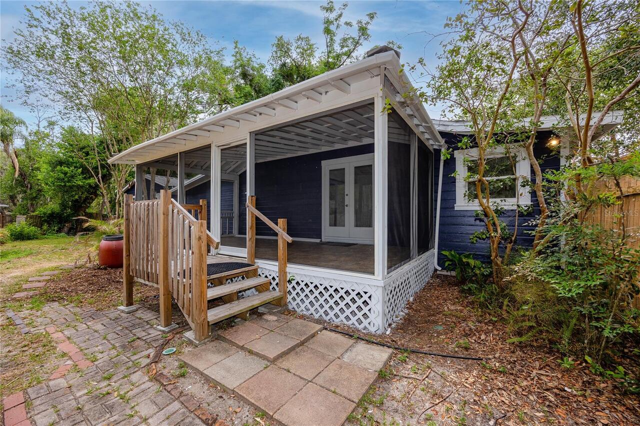 Listing Photo 11