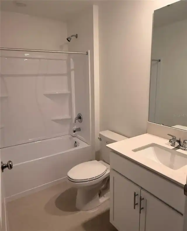 Listing Photo 11