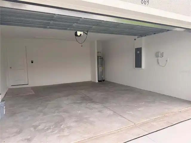 Listing Photo 17