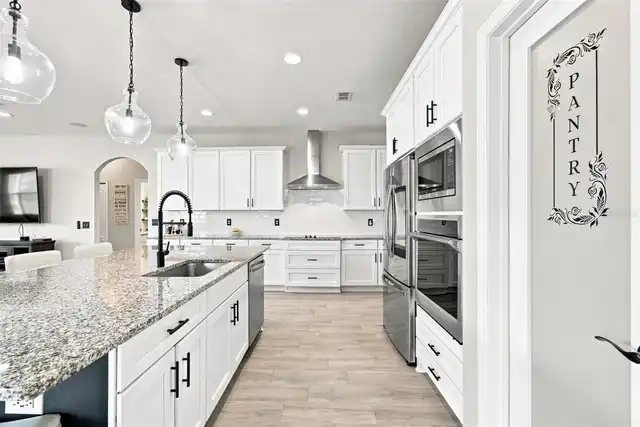 Listing Photo 19