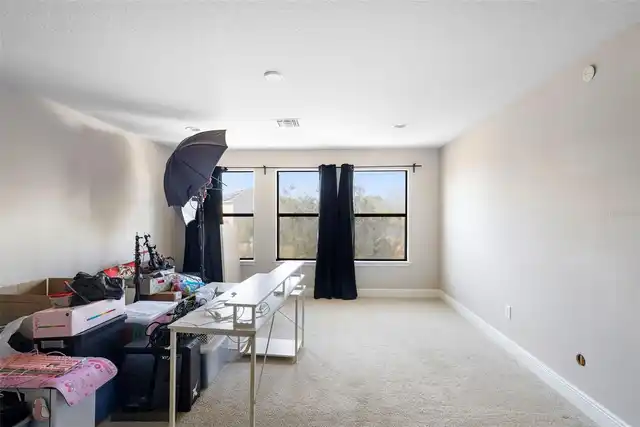 Listing Photo 15