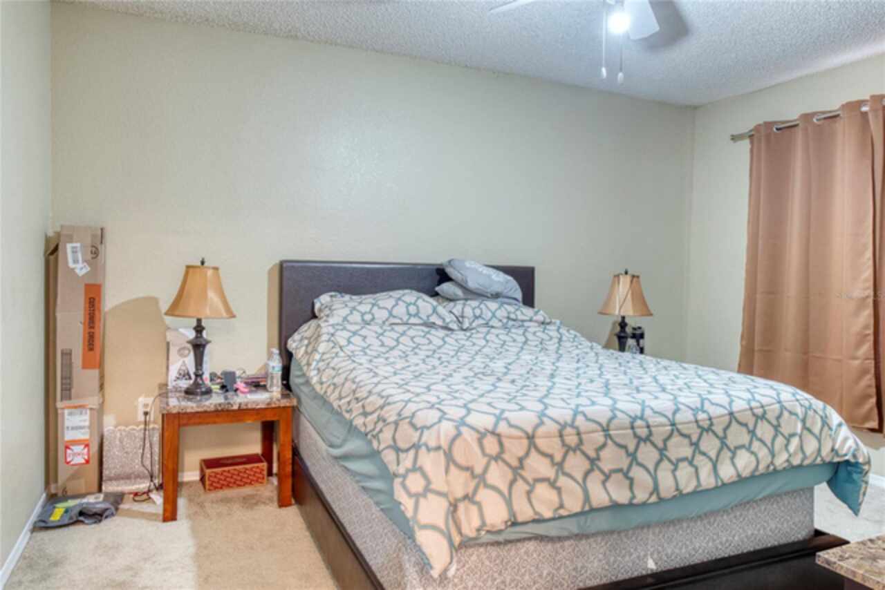 Listing Photo 9