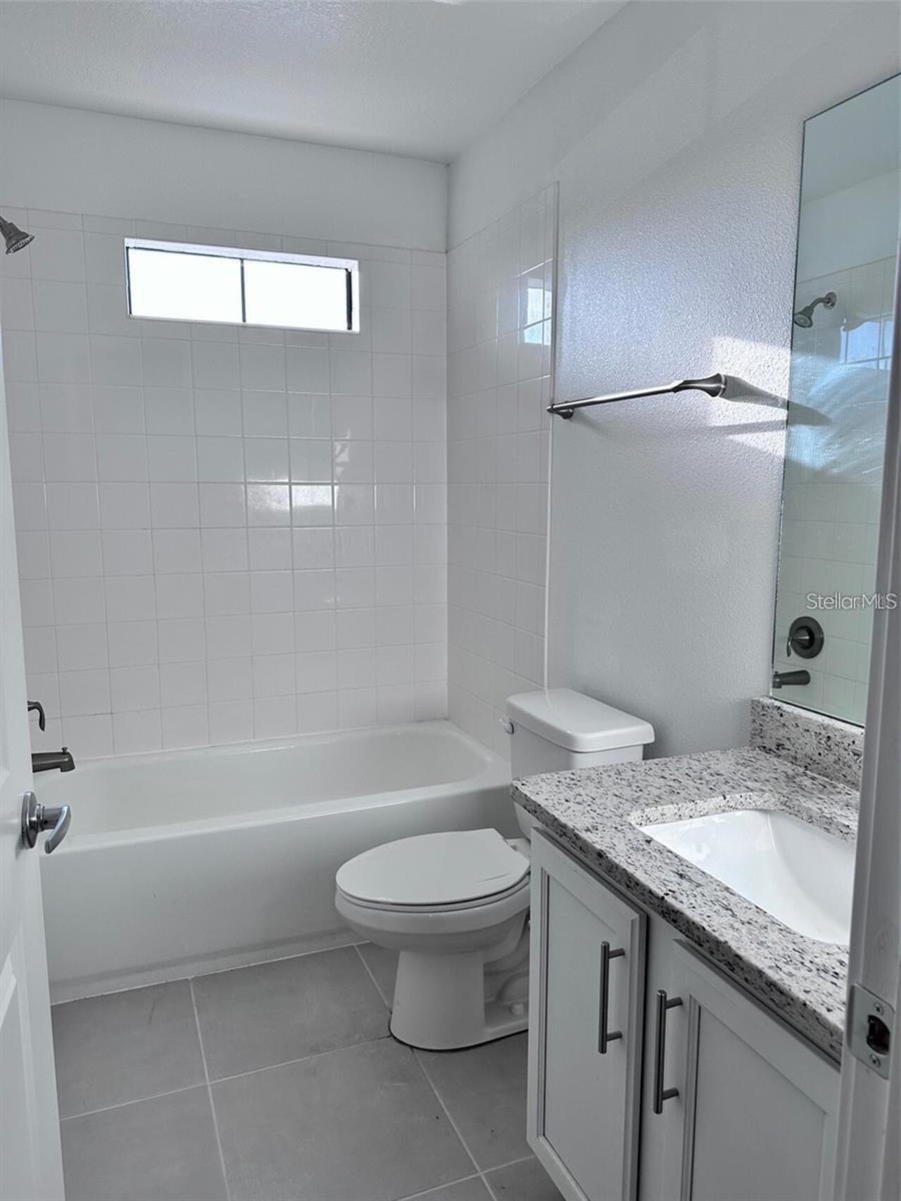Listing Photo 11