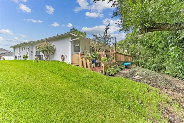 Listing Photo 33